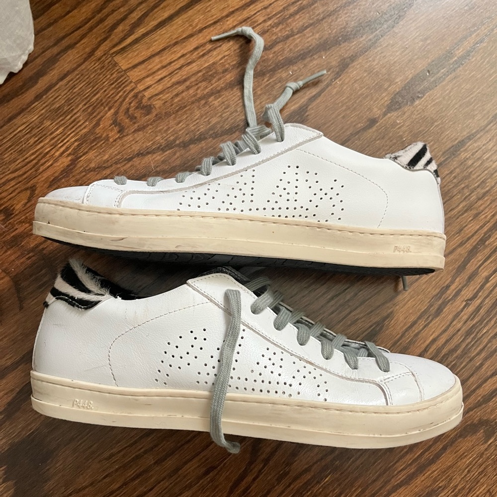P448 Sneakers